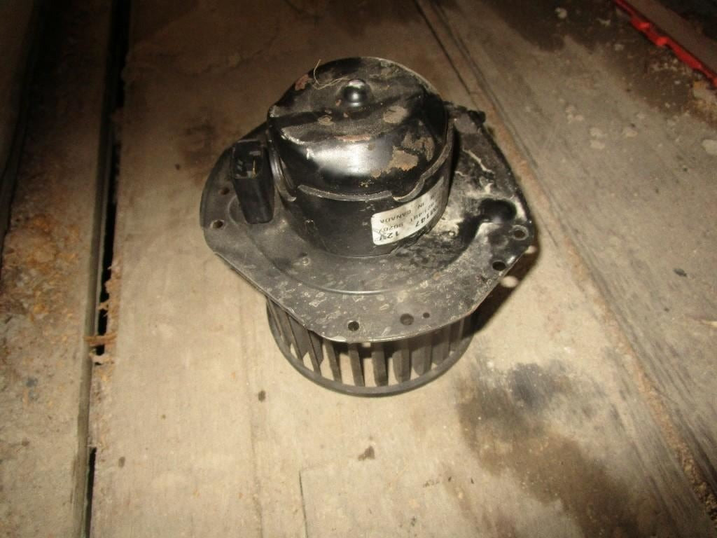 Freightliner F3-921-481 Blower Motor