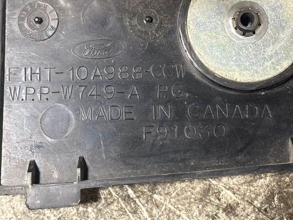Freightliner 10A988-CCW instrument cluster from 2007 Freightliner FC80 Cargo, used - view 4 of 4