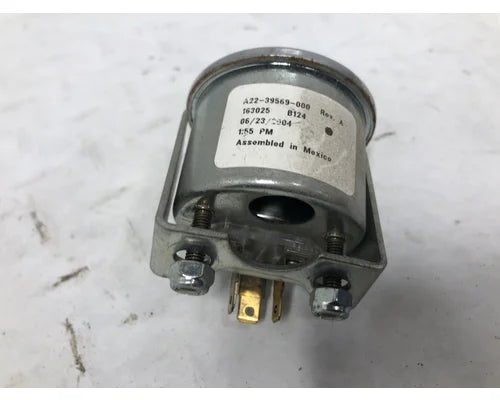 Freightliner A22-39569-000 engine oil temperature gauge from 2006 Freightliner Columbia 120, used - view 2 of 2