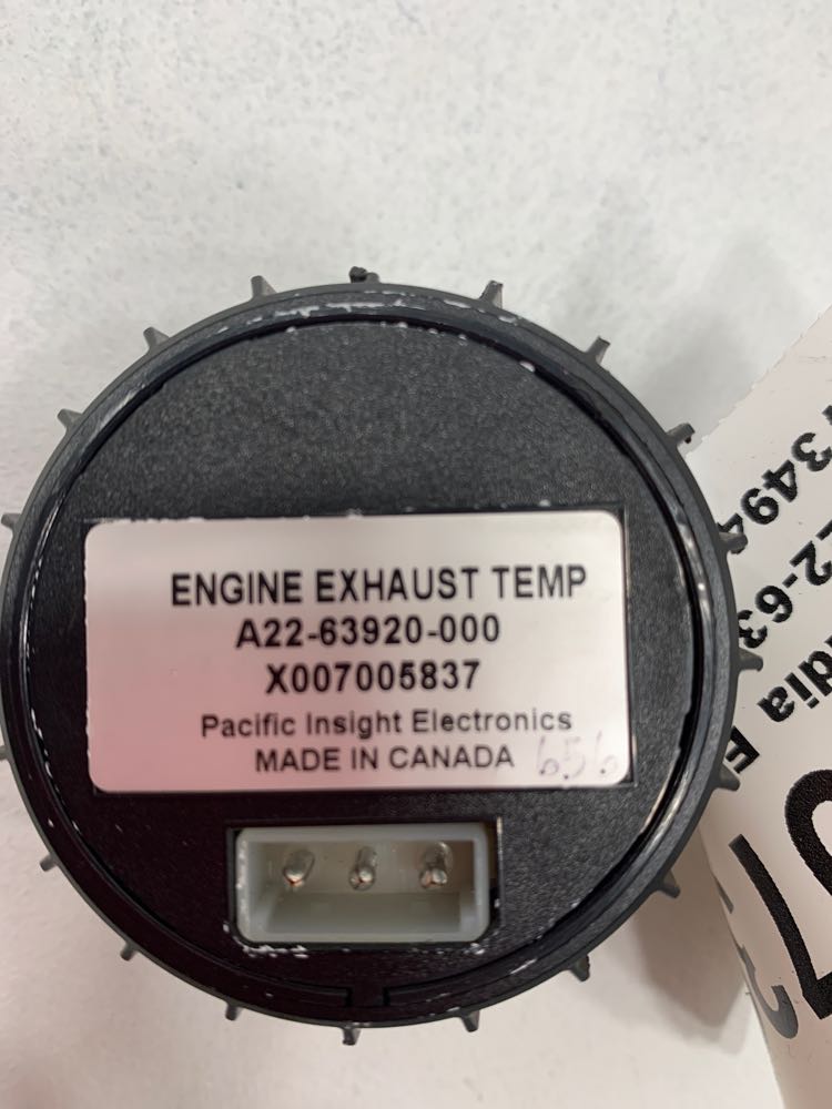 Freightliner A2263920000 exhaust temperature gauge from 2015 Freightliner Cascadia, used - view 2 of 2