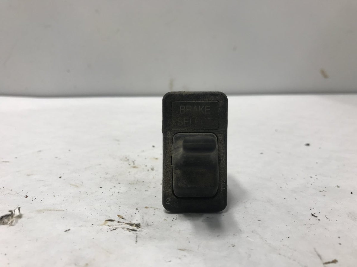 International 2007306C1 engine brake level switch product view