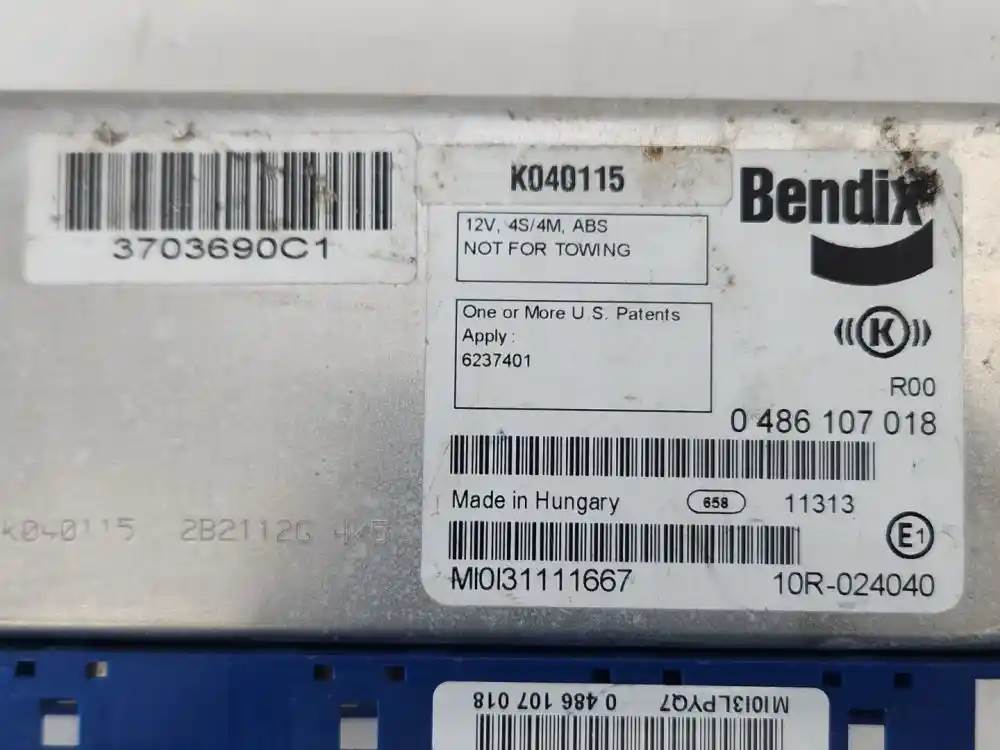 International 3703690C1 ABS control module from 2013 International Durastar 4300, used - view 3 of 3