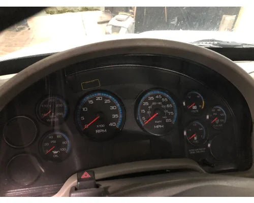 International 3868370C93 instrument cluster (7 gauge) from 2013 International Durastar 4300, used - view 4 of 4
