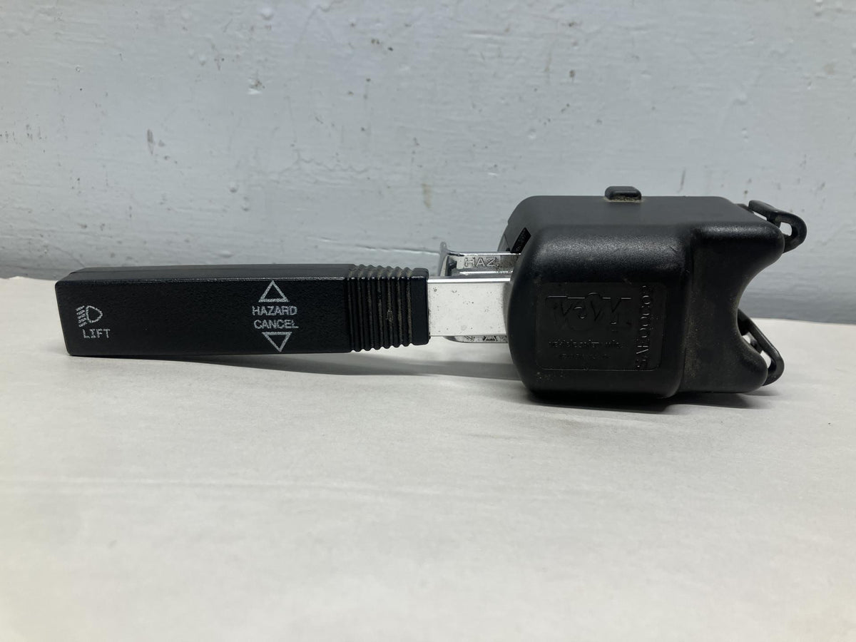 Kenworth TL30200 turn signal / column switch from 1995 Kenworth T600, used