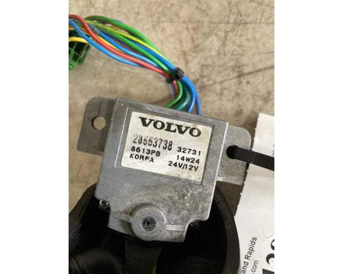 Volvo 20553738 steering column switch from 2015 Volvo VNL, used - view 3 of 3
