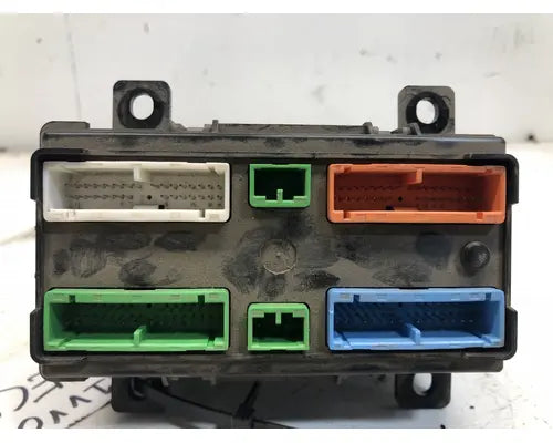 Volvo 21083380-P06 vehicle ECU (VECU) from 2011 Volvo VNL, used - view 2 of 2