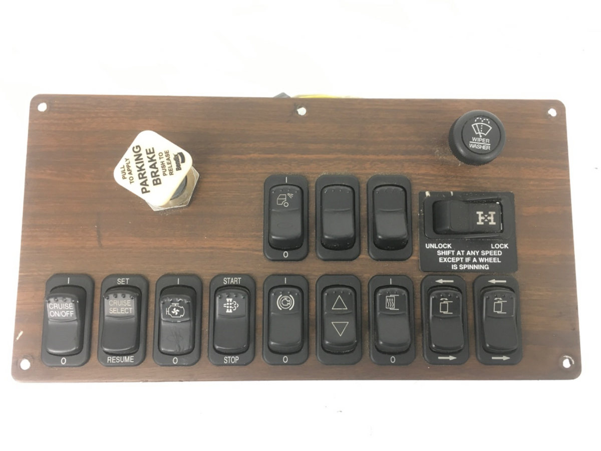 Peterbilt S64-6018-00051 dash switch panel from 2014 Peterbilt 320, used