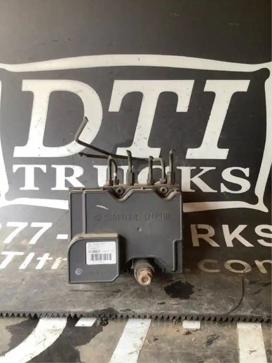 Isuzu NQR TK-ISZ8-12 ABS ECM