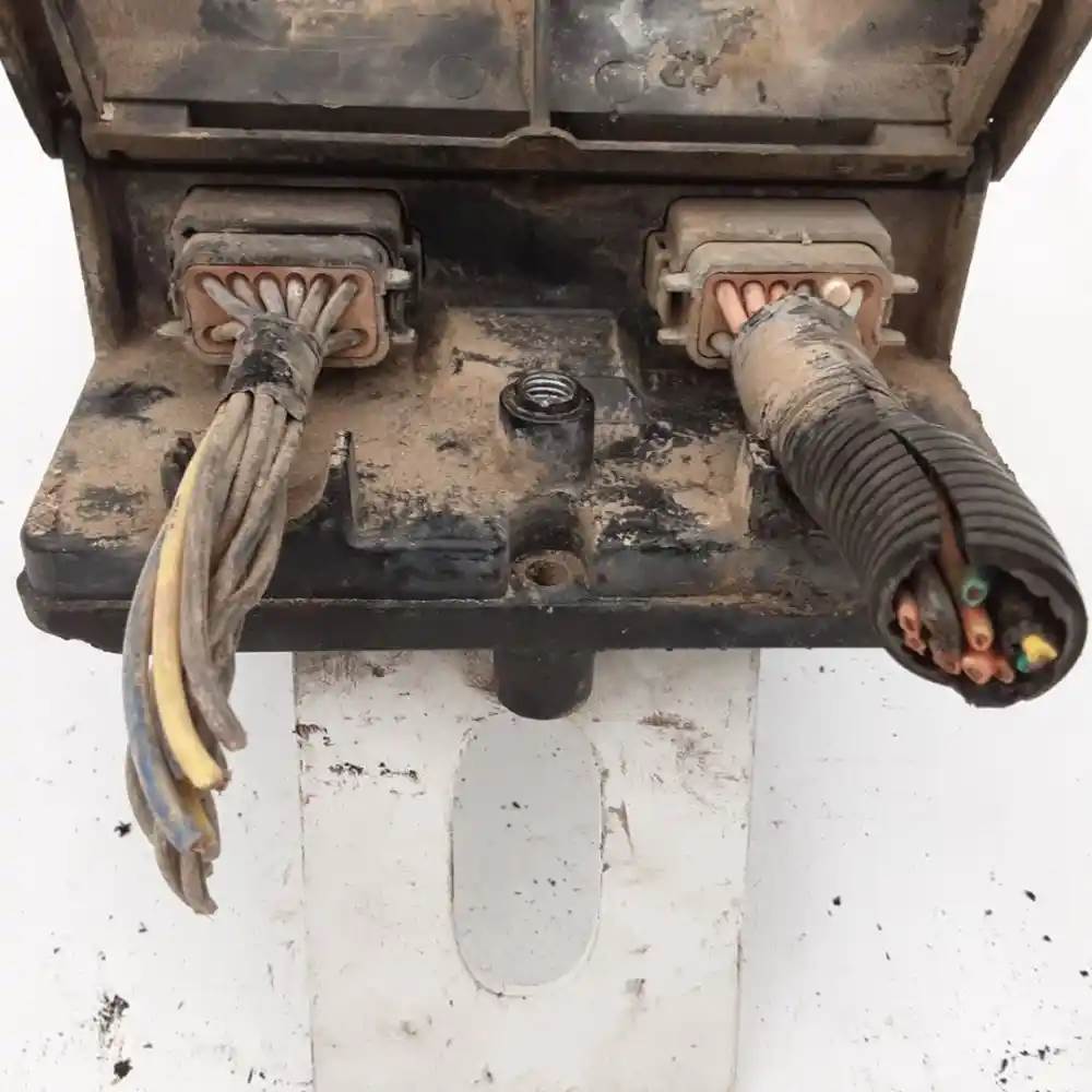 Freightliner 4008640080 ABS control module from 2012 Freightliner Coronado SD122, used