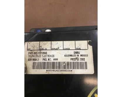 Freightliner 12212840 sirius satellite radio receiver from 2006 Freightliner Columbia, used - view 3 of 5