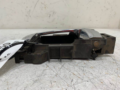 Kenworth R561063 door handle (LH) from 2007 Kenworth W900, used - view 2 of 3