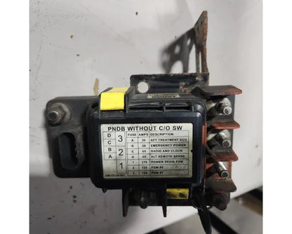 Freightliner A06-72138-001 power distribution fuse box from 2011 Freightliner M2 112, used - view 3 of 6