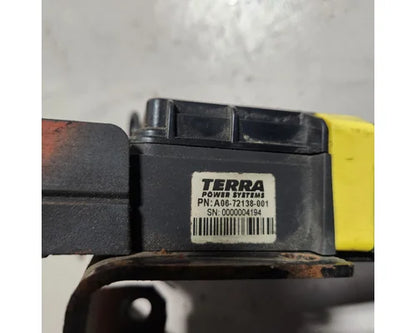 Freightliner A06-72138-001 power distribution fuse box from 2011 Freightliner M2 112, used - view 5 of 6