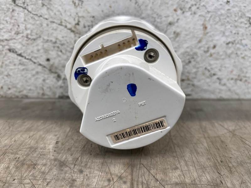 Kenworth Q431092307 fuel gauge from 2010 Kenworth T660, used - view 6 of 7