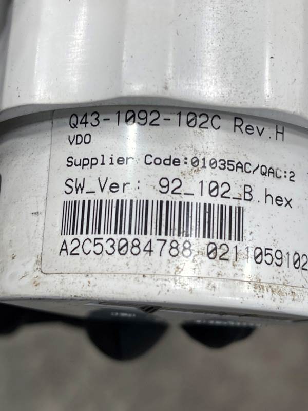 Kenworth Q431092102 secondary air gauge from 2010 Kenworth T660, used - view 7 of 7