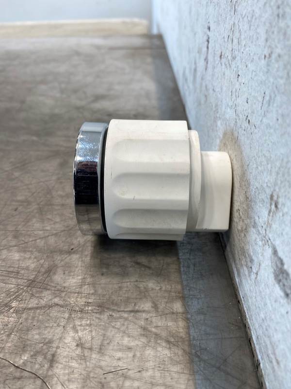Kenworth Q431092301C battery voltage gauge from 2007 Kenworth T800, used - view 3 of 7
