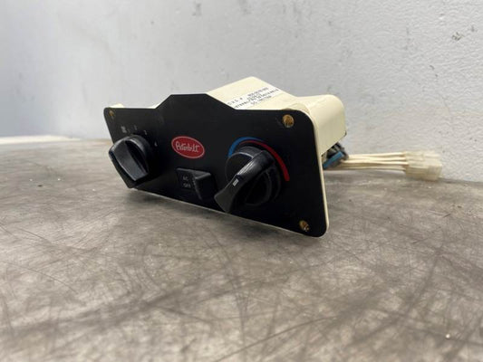 Used Peterbilt 29-06215 sleeper climate control panel, photo 1