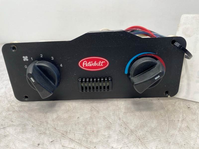 Used Peterbilt 1805003 sleeper climate control panel, photo 1