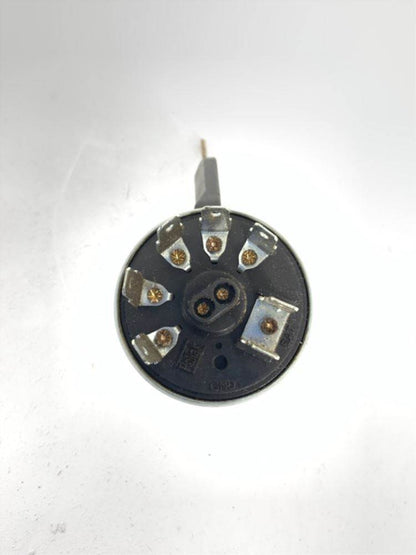 Volvo 21203310 ignition switch with key from 2013 Volvo VNL, used - view 4 of 4
