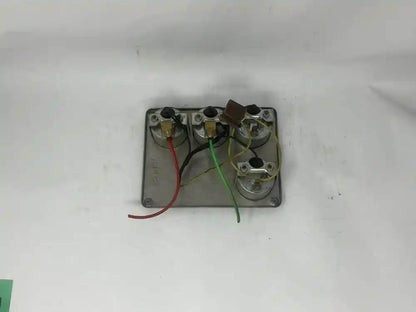 Freightliner 22-20980-002 instrument cluster from 2001 Freightliner FLD120, used