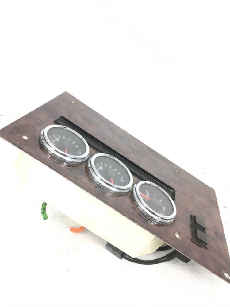 International 3665915C91 instrument cluster from 2009 International 9200i, used - view 2 of 3