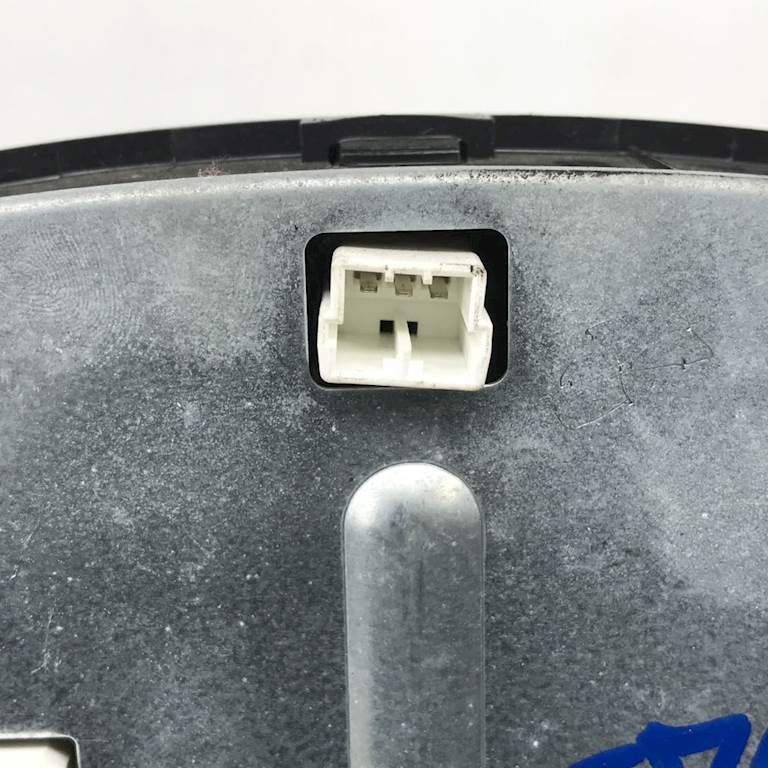 International 6112212C93 instrument cluster from 2015 International ProStar, used - view 5 of 6