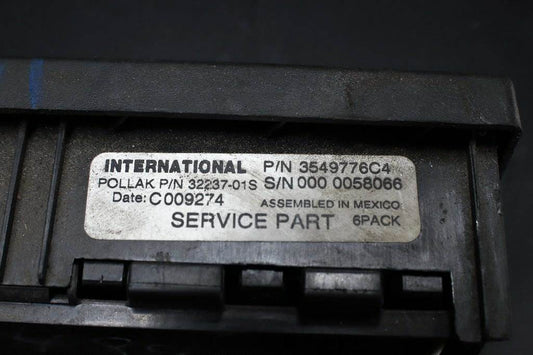 Used International 3549776C4 6-rocker switch panel, photo 1