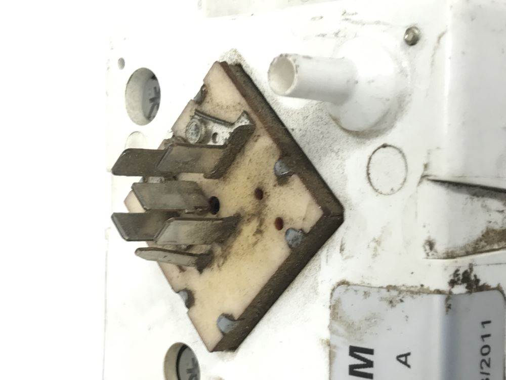 Used Mack 1000149542 temperature control module with A/C, photo 3