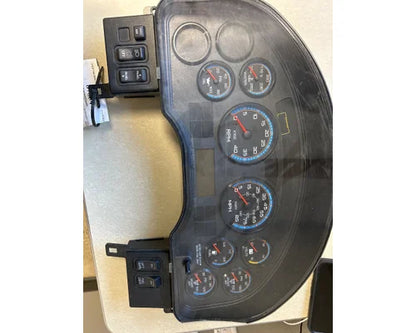 International 3686399C91 instrument cluster from 2010 International 4300, used
