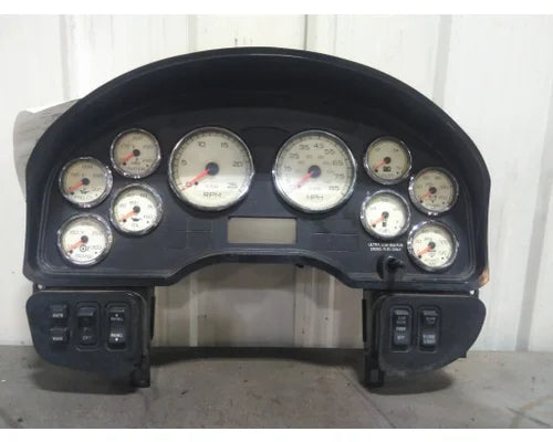 International 3624169F95 instrument cluster from 2009 International ProStar 113, used