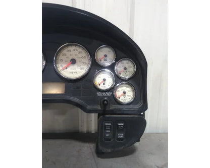 International 3624169F95 instrument cluster from 2009 International ProStar 113, used - view 4 of 8