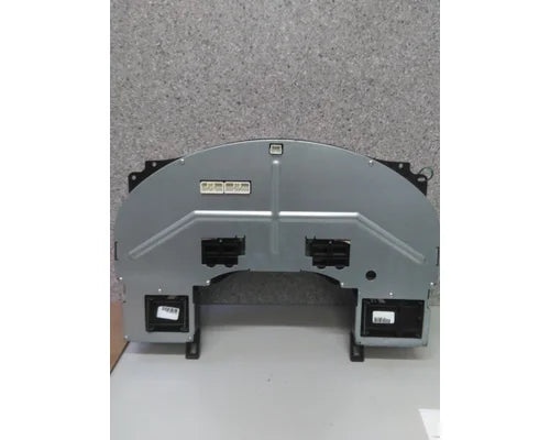 International 3868203C92 instrument cluster from 2012 International ProStar 122, used - view 4 of 7