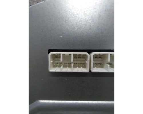 International 3868203C92 instrument cluster from 2012 International ProStar 122, used - view 6 of 7