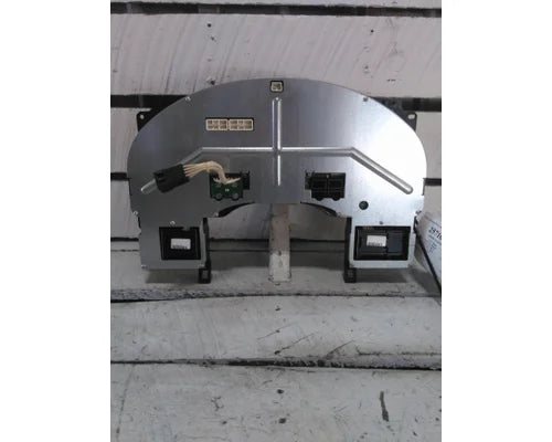 International 6112232C94 instrument cluster from 2015 International ProStar 122, used - view 3 of 7