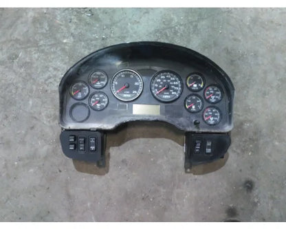 International 6112194C94 instrument cluster from 2015 International ProStar 122, used