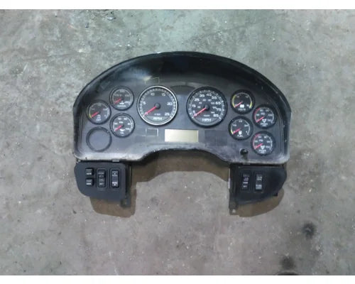 International 6112194C94 instrument cluster from 2015 International ProStar 122, used