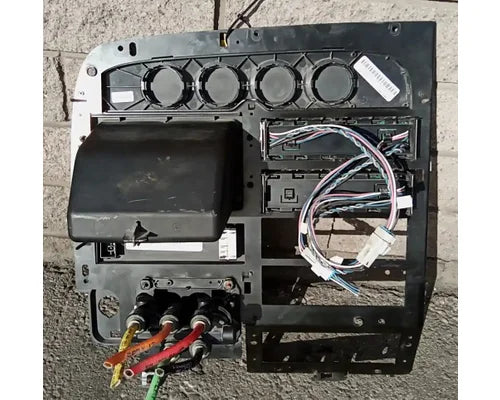 Used International 16871632 dash switch panel, photo 2