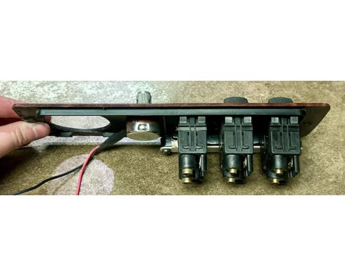 Used Kenworth S64-1018-3 dash switch panel, photo 3