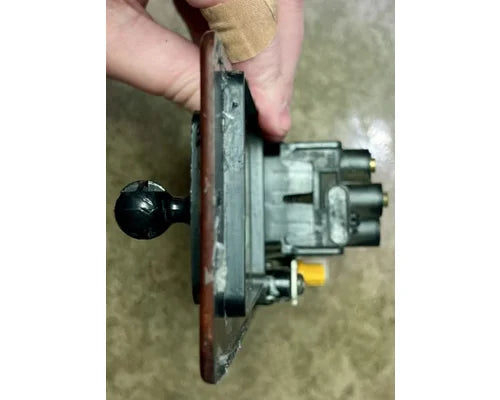 Used Kenworth S64-1043-3 dash switch panel, photo 4