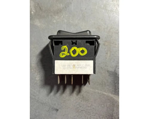 Peterbilt 16-07417-3F4FA82D61 Select/Reset switch from 2012 Peterbilt 387, used - view 2 of 3