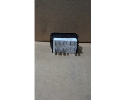 Peterbilt 16-091218C8EEF2A11 engine brake On/Off switch from 2009 Peterbilt 386, used - view 3 of 3