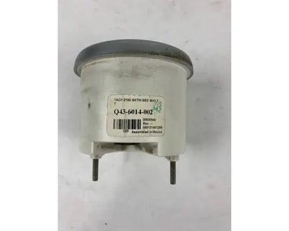 Peterbilt Q43-6014-002 tachometer from 2009 Peterbilt 387, used - view 2 of 3