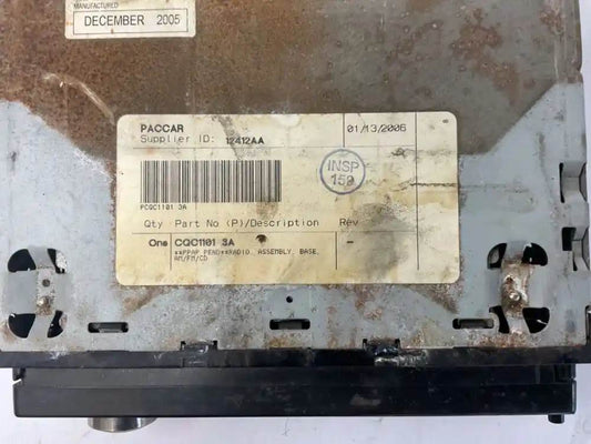 Used Freightliner CQ-C1101U AM/FM/CD radio, photo 1