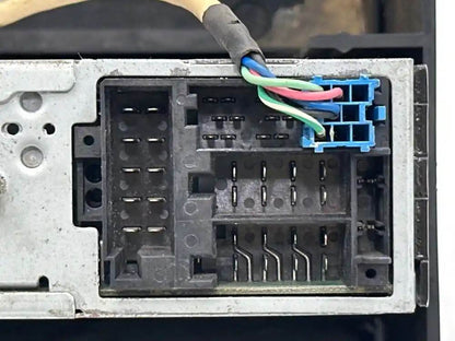 Mack 21889625 AM/FM/WB/CD bluetooth radio from 2015 Mack CXU613, used - view 3 of 5