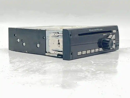 Used Peterbilt 24122093 AM/FM/WB/CD radio, photo 2