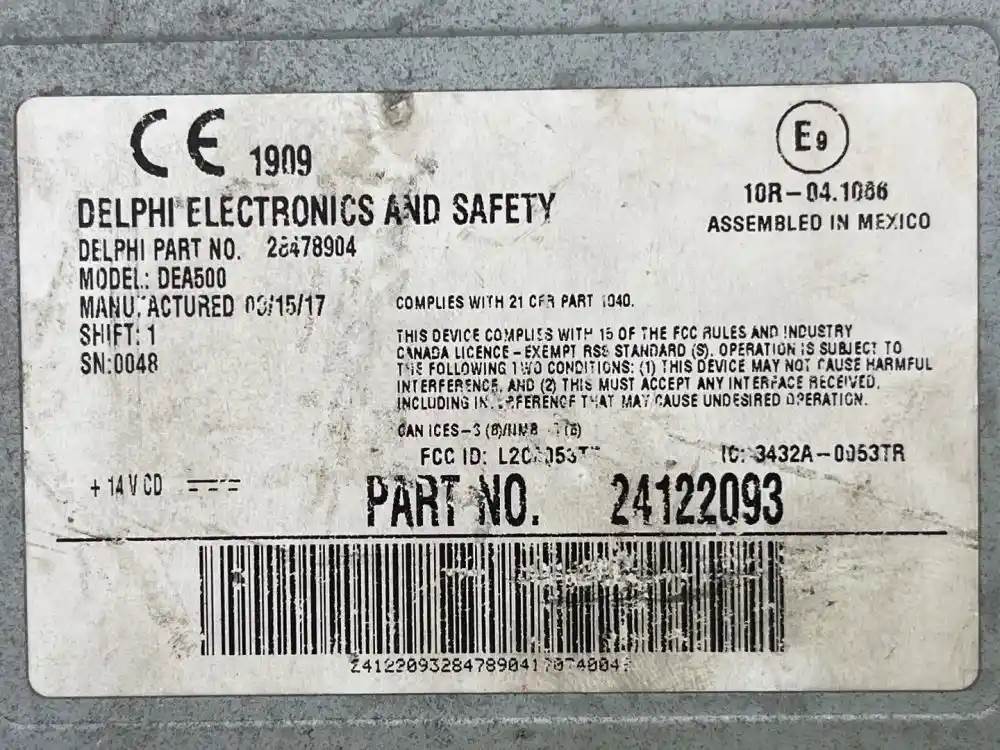 Used Peterbilt 24122093 AM/FM/WB/CD radio, photo 4