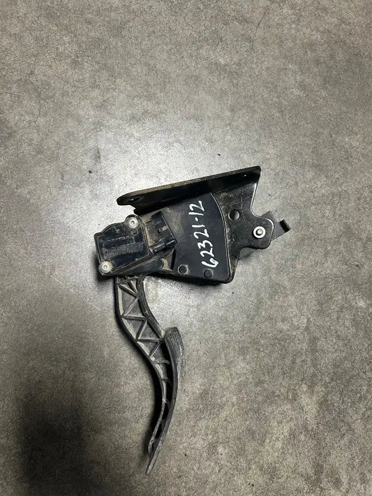 International 5020020 throttle pedal with sensor from 2009 International 7600, used