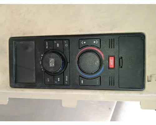 Used Volvo 21693239 sleeper HVAC & radio control panel, photo 1