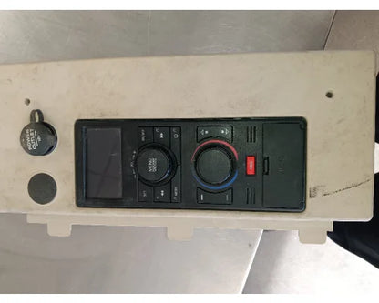 Used Volvo 21693239 sleeper HVAC & radio control panel, photo 2