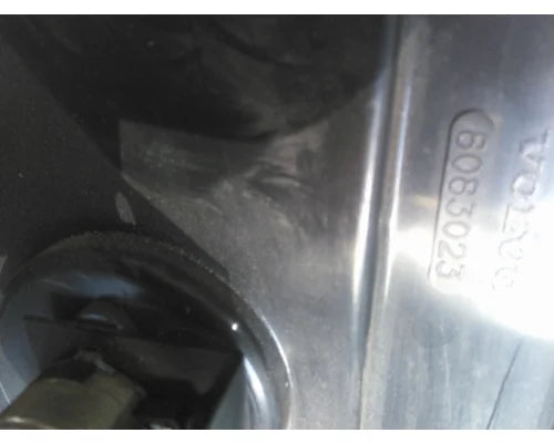 Used Volvo 8083023 sleeper dash panel with temperature control & clock, photo 3